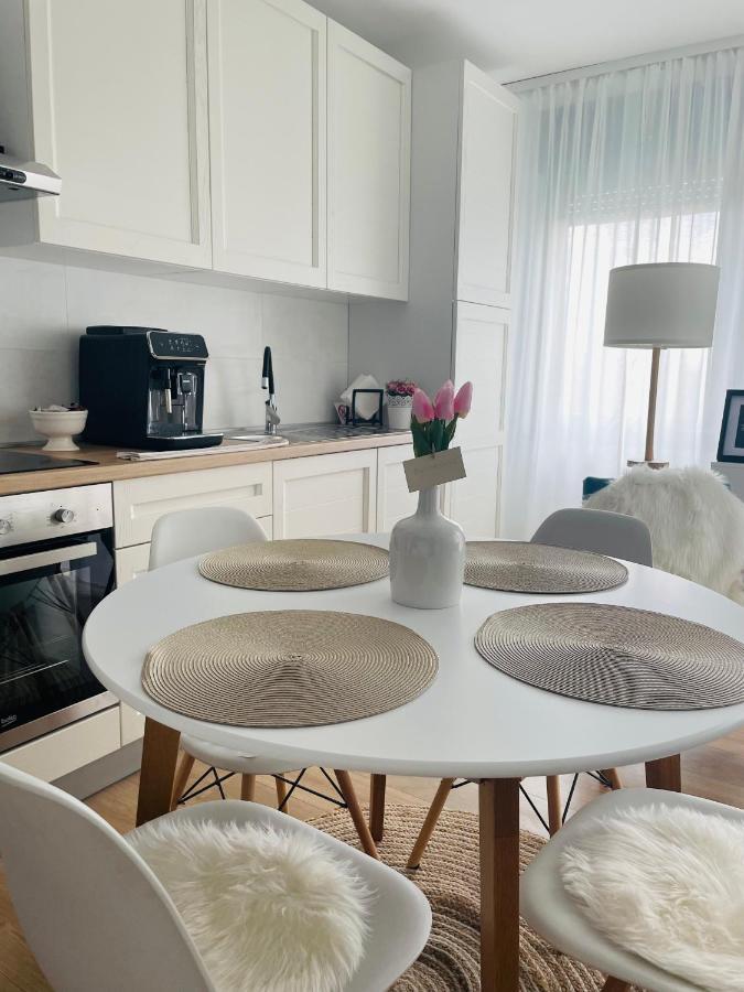 Comodo Apartman ヴィンコヴツィ エクステリア 写真